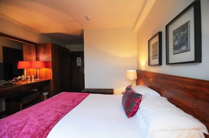 Imagen de la habitación del Hotel The Huntsman Inn, Galway. Foto 16