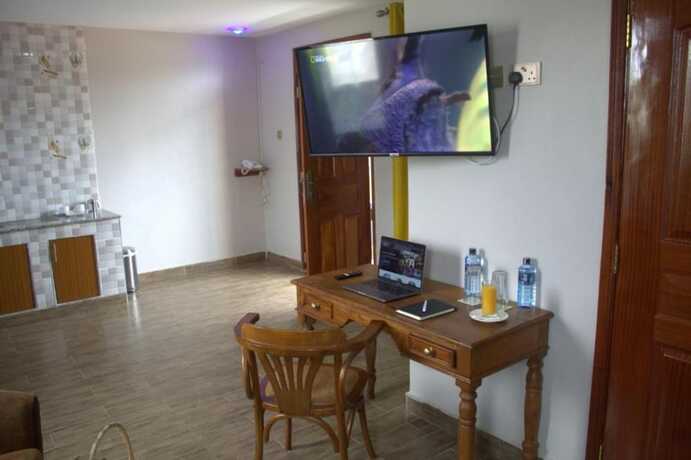 Imagen de la habitación del Hotel The Hydeout Riviera. Foto 17