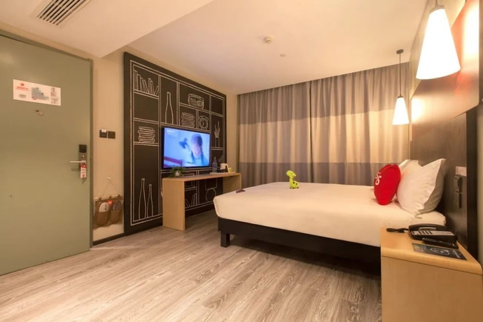 Imagen de la habitación del Hotel The Ibis. Foto 5