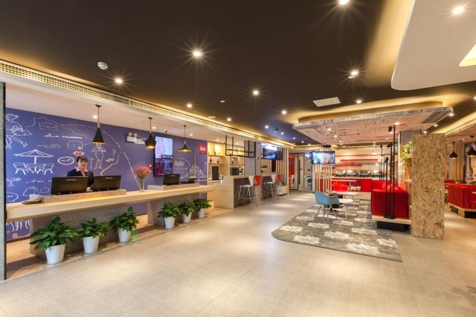 Imagen de los interiores del Hotel The Ibis. Foto 13