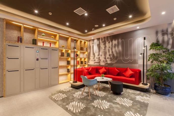 Imagen de los interiores del Hotel The Ibis. Foto 15