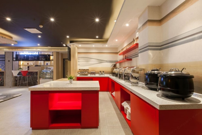 Imagen del bar/restaurante del Hotel The Ibis. Foto 4