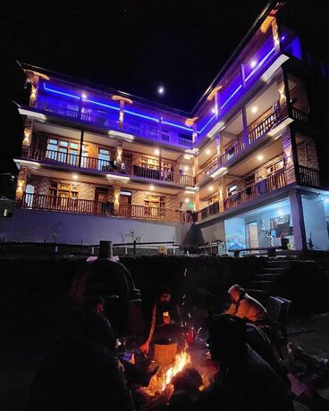 Imagen general del Hotel The Ice Blue. Foto 2