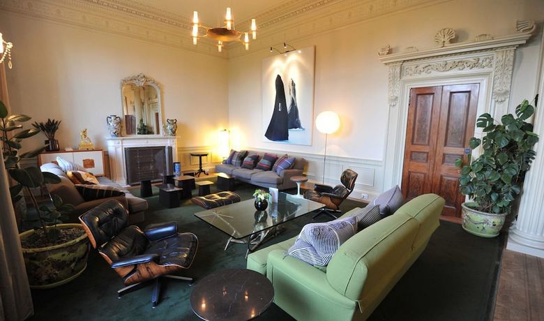 Imagen del bar/restaurante del Hotel The Ickworth. Foto 2