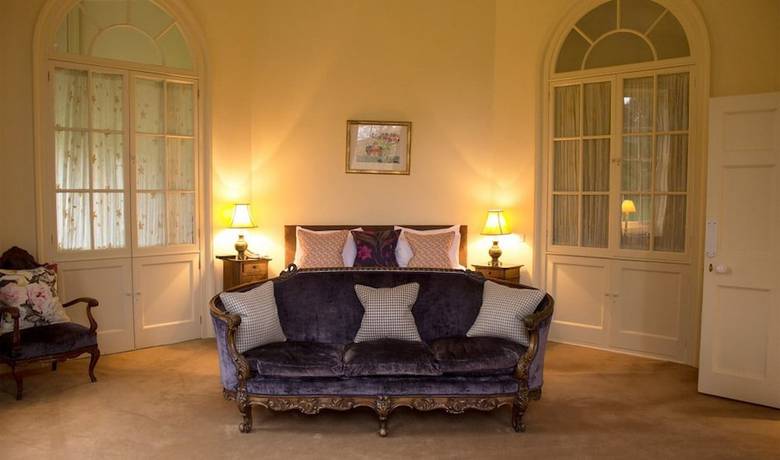 Imagen de la habitación del Hotel The Ickworth. Foto 19