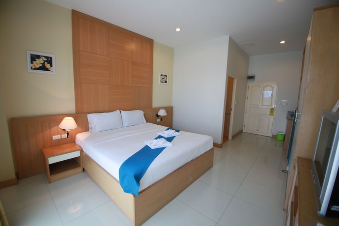 Imagen de la habitación del Hotel The Icon Place At Central Pattaya. Foto 12