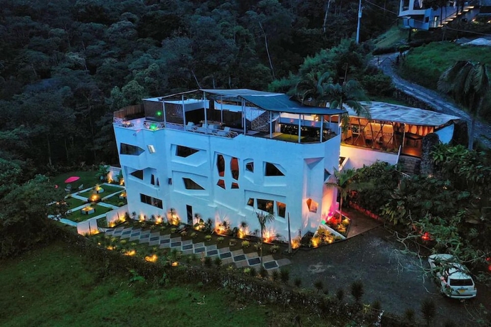 Imagen general del Hotel The Icon Resort. Foto 1