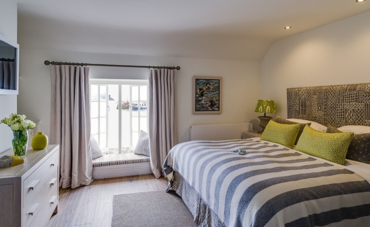 Imagen de la habitación del Hotel The Idle Rocks. Foto 5