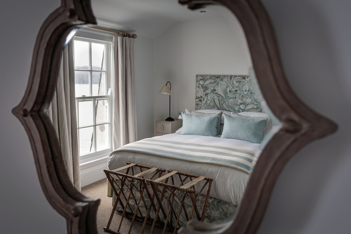 Imagen de la habitación del Hotel The Idle Rocks. Foto 16