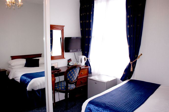 Imagen de la habitación del Hotel The Ilfracombe House. Foto 4