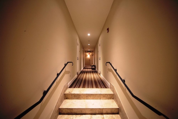 Imagen de los interiores del Hotel The Impala Powered By Luxurban. Foto 15