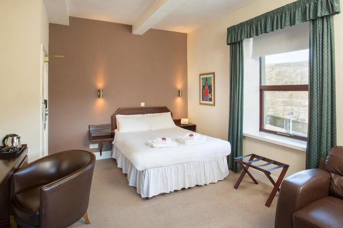 Imagen de la habitación del Hotel The Imperial Crown. Foto 8