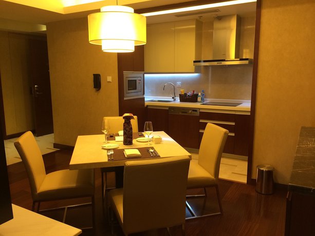 Imagen de la habitación del Hotel The Imperial Mansion, Beijing Marriott Executive Apartments. Foto 17