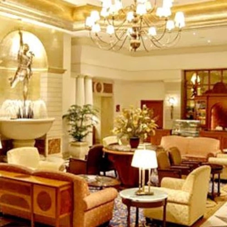 Imagen de los interiores del Hotel The Imperial Palace. Foto 15