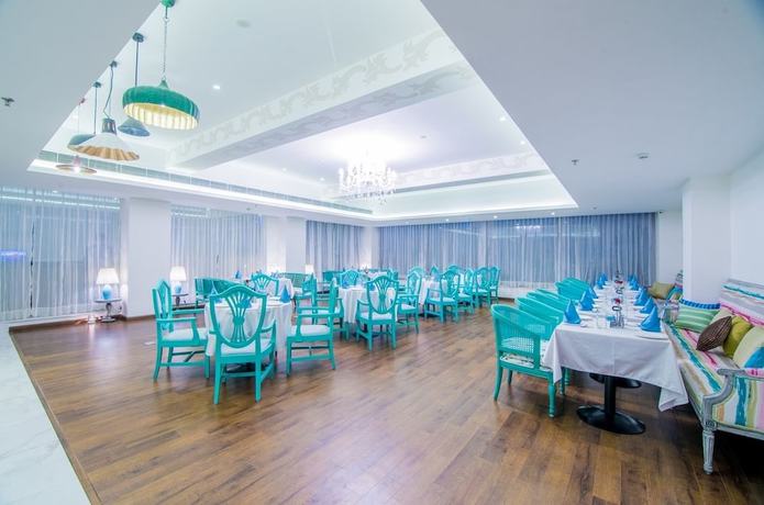 Imagen del bar/restaurante del Hotel The Imperial Poonam, Phagwara. Foto 3