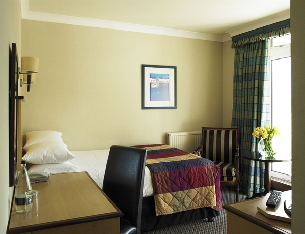 Imagen de la habitación del Hotel The Imperial Torquay. Foto 1