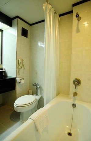 Imagen de la habitación del Hotel The Imperial and Convention Centre Phitsanulok. Foto 5