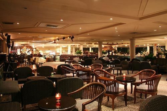 Imagen de los interiores del Hotel The Imperial and Convention Centre Phitsanulok. Foto 11