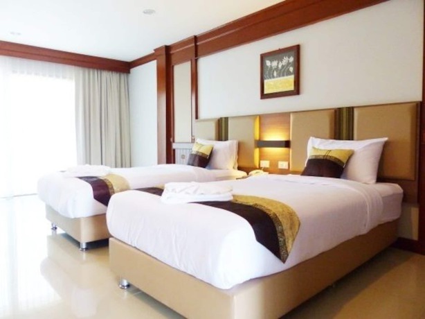 Imagen de los exteriores del Hotel The Impress Nan. Foto 13
