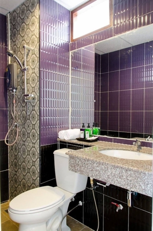 Imagen de la habitación del Hotel The Impress Sisaket. Foto 12