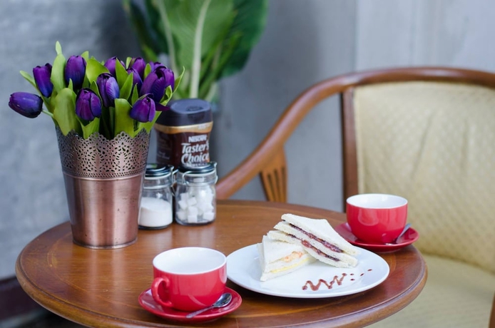 Imagen del bar/restaurante del Hotel The Impress Sisaket. Foto 4