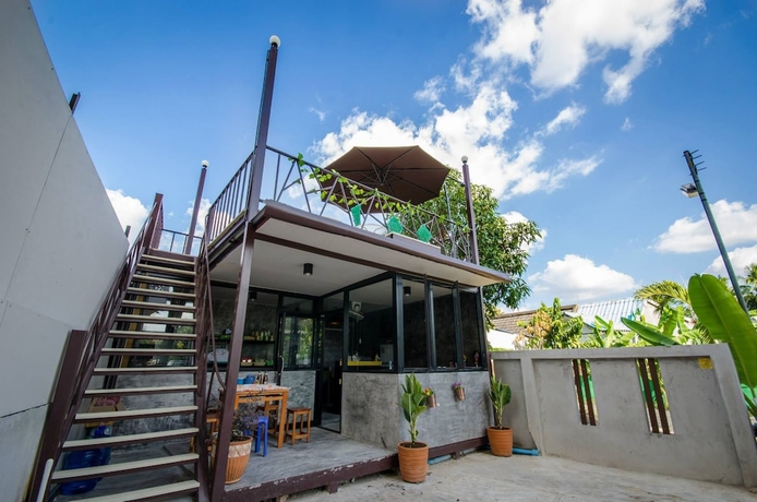 Imagen del bar/restaurante del Hotel The Impress Sisaket. Foto 5