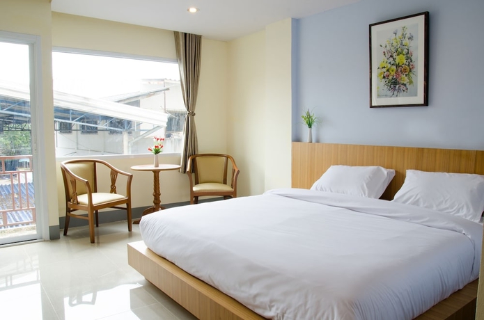 Imagen de los interiores del Hotel The Impress Sisaket. Foto 19