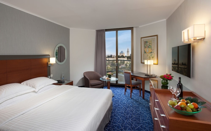 Imagen de la habitación del Hotel The Inbal Jerusalem. Foto 4