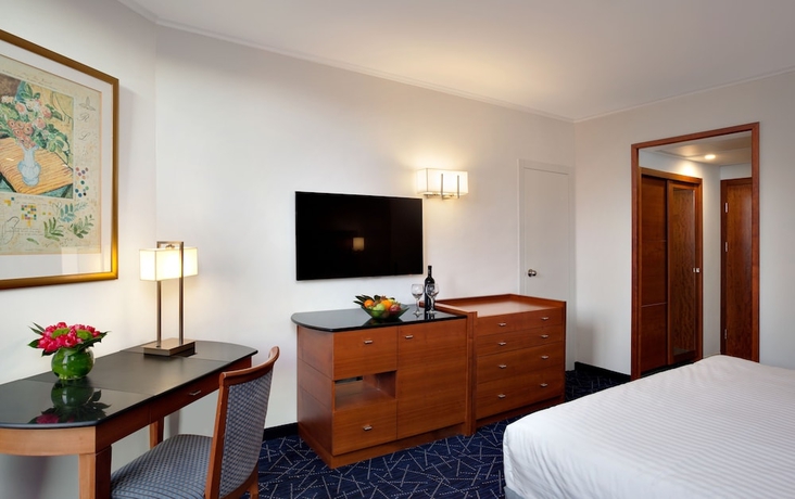 Imagen de la habitación del Hotel The Inbal Jerusalem. Foto 6