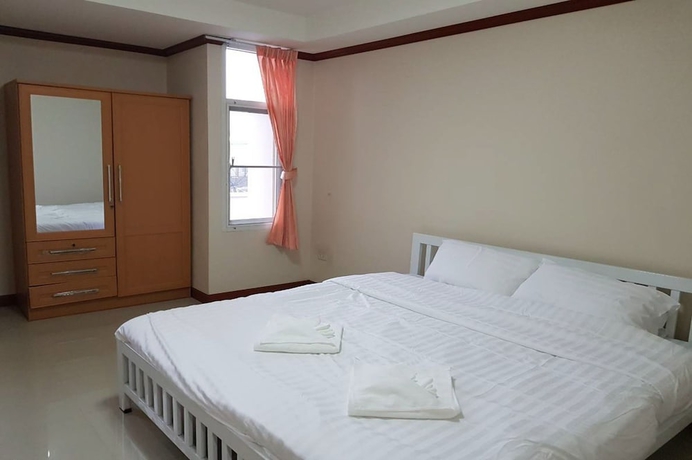 Imagen de la habitación del Hotel The Infinity 62. Foto 17