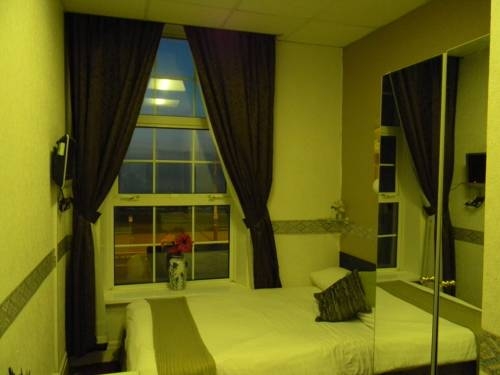 Imagen general del Hotel The Inglewood Sea Front Hotel. Foto 2