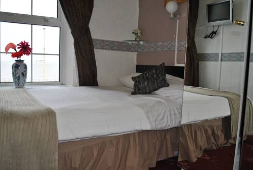 Imagen general del Hotel The Inglewood Sea Front Hotel. Foto 8