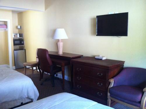Imagen de la habitación del Hotel The Inn At Boatworks. Foto 5