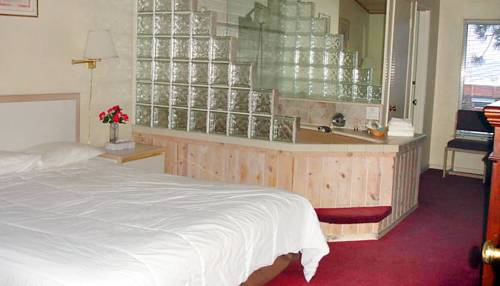 Imagen de la habitación del Hotel The Inn At Boatworks. Foto 16
