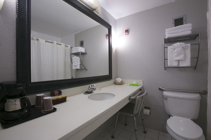 Imagen de la habitación del Hotel The Inn At Boynton Beach. Foto 13