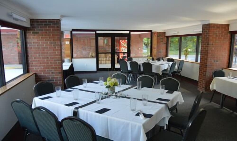 Imagen de los interiores del Hotel The Inn At Crumpin Fox. Foto 19