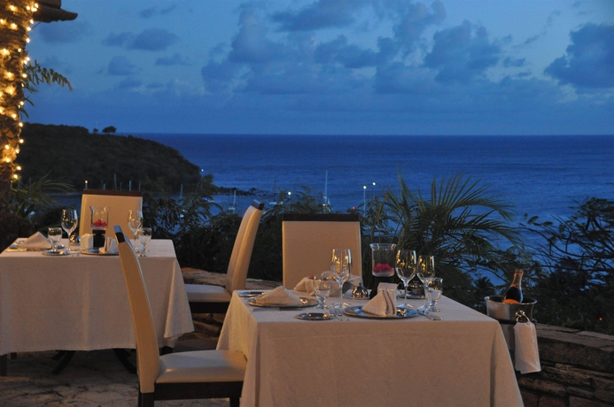 Imagen del bar/restaurante del Hotel The Inn At English Harbour. Foto 3