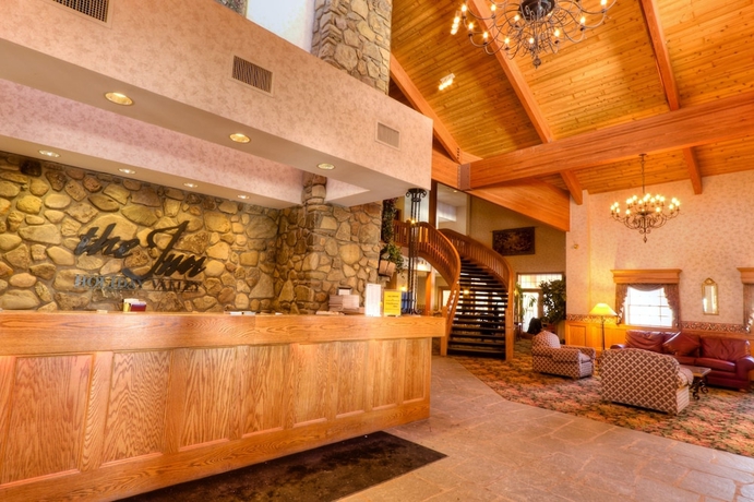 Imagen de los interiores del Hotel The Inn At Holiday Valley. Foto 19