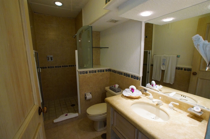 Imagen de la habitación del Hotel The Inn At Mazatlan. Foto 6