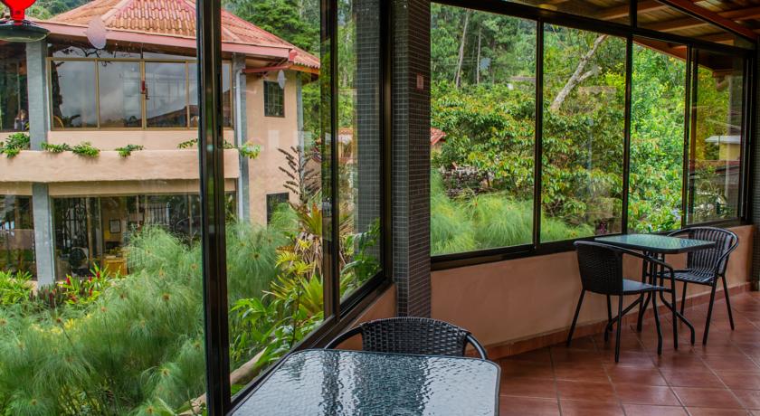 Imagen de los exteriores del Hotel The Inn At Palo Alto. Foto 6