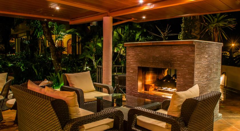 Imagen de los exteriores del Hotel The Inn At Palo Alto. Foto 8