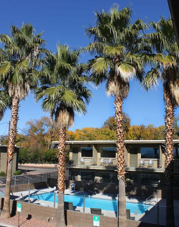 Imagen de la piscina del Hotel The Inn At St George. Foto 20