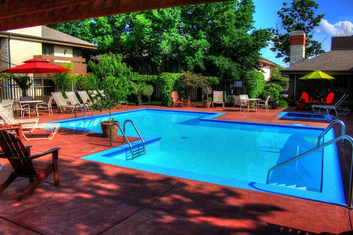 Imagen de la piscina del Hotel The Inn At Tallgrass. Foto 19