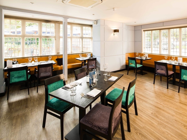 Imagen del bar/restaurante del Hotel The Inn At Woodhall Spa. Foto 4