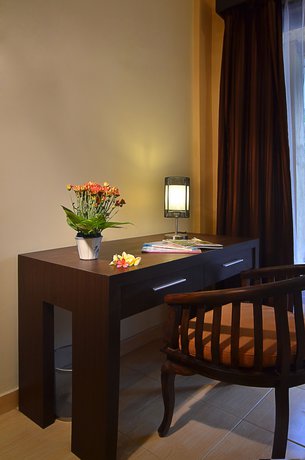 Imagen de la habitación del Hotel The Inn By Sunsethouse. Foto 9