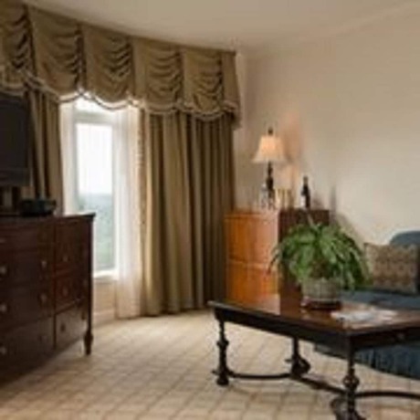 Imagen de la habitación del Hotel The Inn On Biltmore Estate. Foto 9
