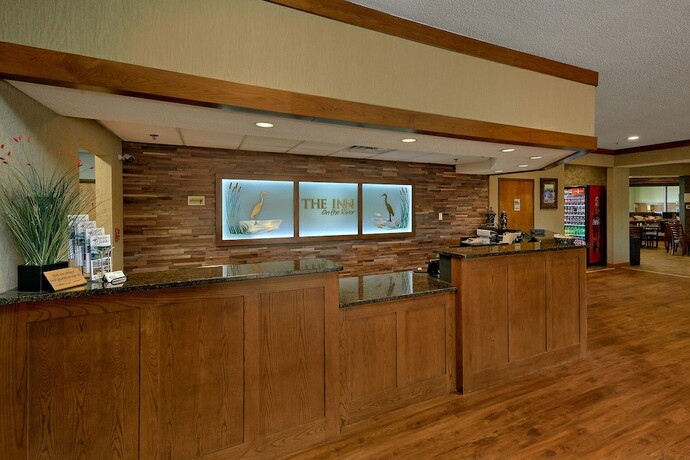 Imagen general del Hotel The Inn On The River, Pine Grove. Foto 3