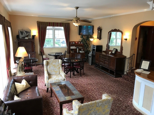 Imagen de los interiores del Hotel The Inn On Third. Foto 18