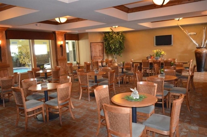Imagen del bar/restaurante del Hotel The Inn at Cross Keys Station. Foto 4