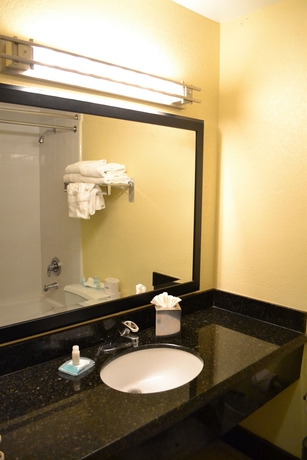 Imagen de la habitación del Hotel The Inn at Little Harbor. Foto 4